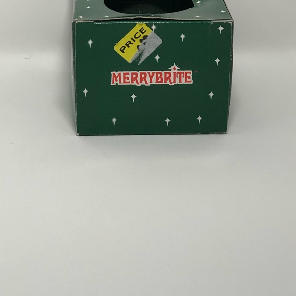 Merrybrite Baby’s first Christmas ornament - Picture 3 of 6